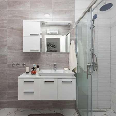 Апартаменты Awesome In Цриквеница