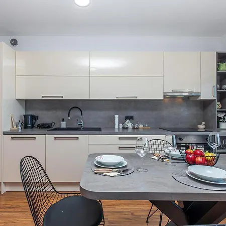 Апартаменты Awesome In *