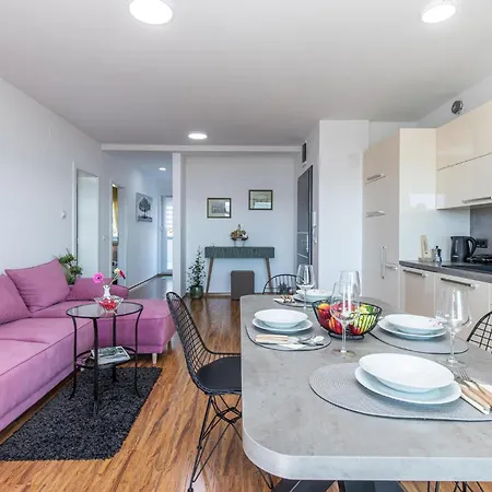 Апартаменты Awesome In Цриквеница